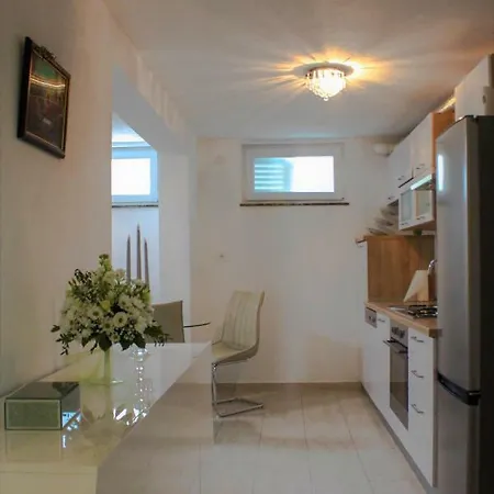 Apartman Jeta Apartman